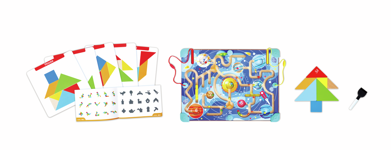 Labyrinth- & Tangram-Tafel „Weltraum”