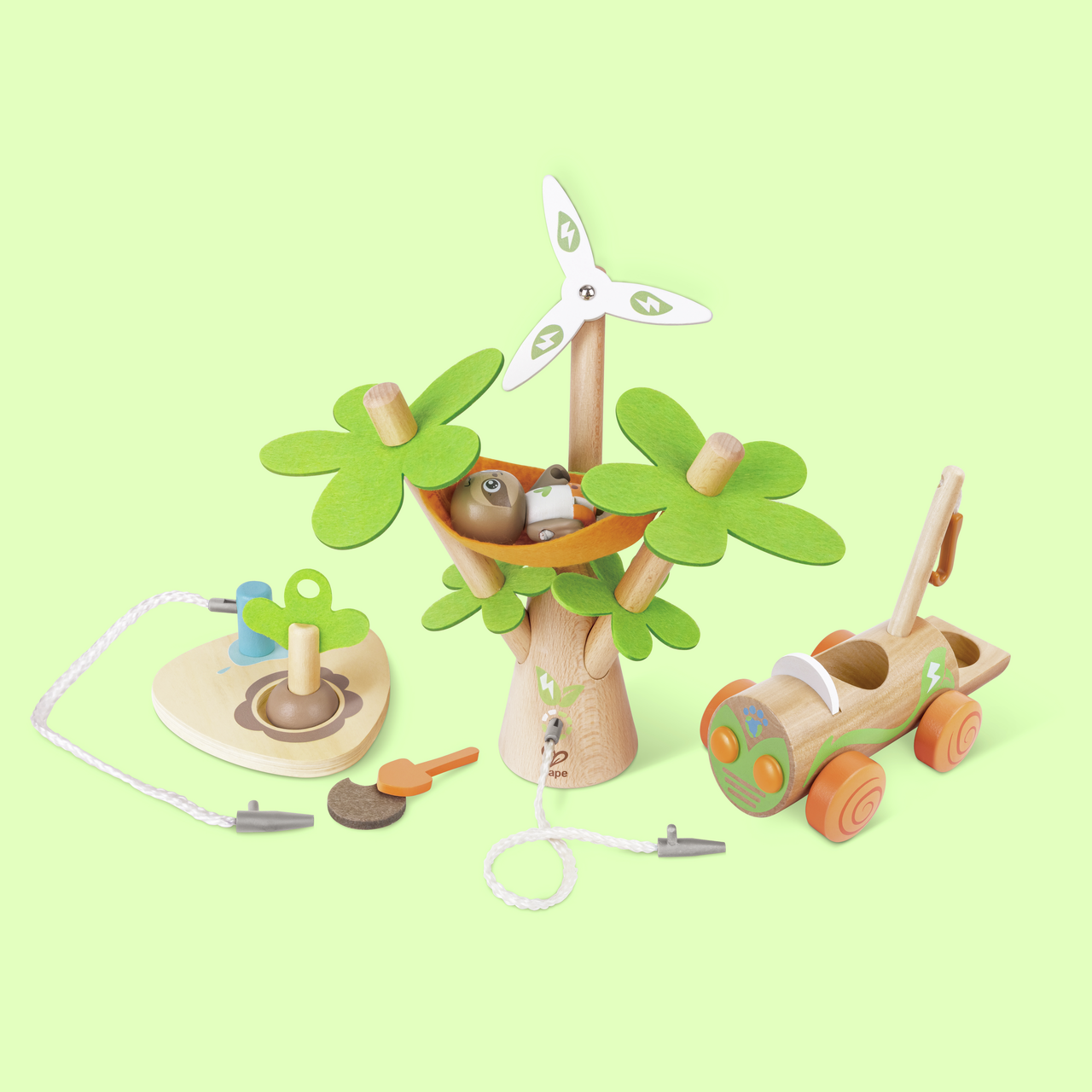 Bäume pflanzen mit dem E-Auto