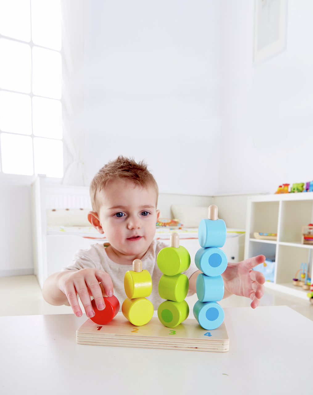 Zähl- und Steckspiel